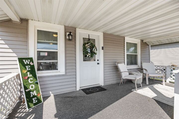 1600 8th Street NW  Cedar Rapids IA 52405 photo