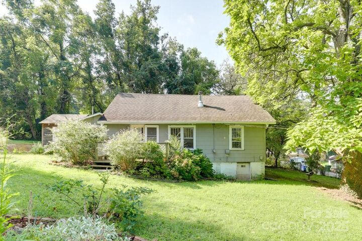 Property Photo:  45 First Street  NC 28803 