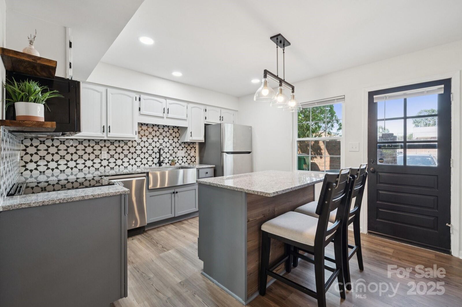 Property Photo:  8838 Hunter Ridge Drive  NC 28226