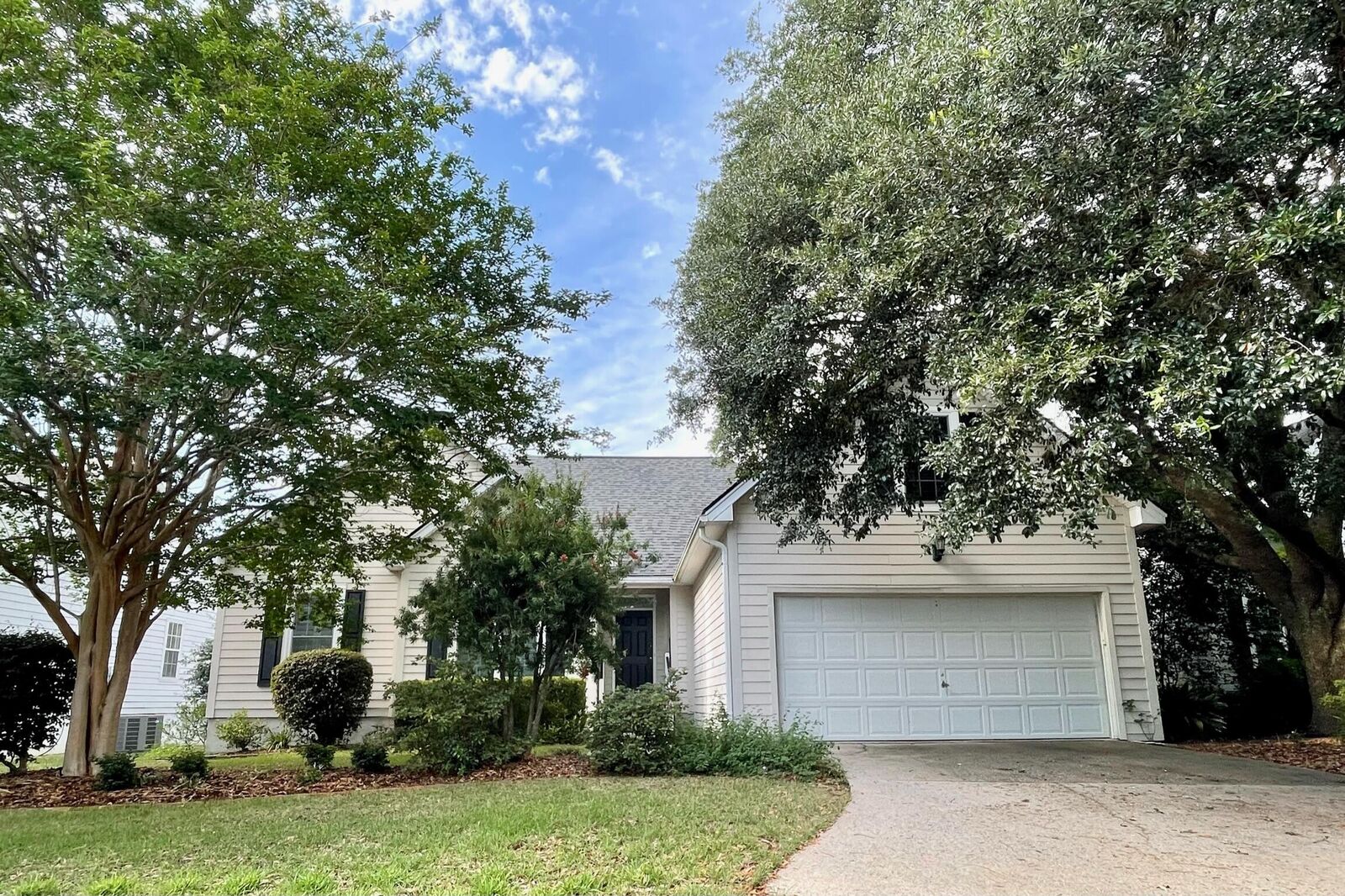 Property Photo: 236 Alexandra Drive SC 29464