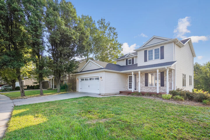 Property Photo:  1326 Nebraska Ave  IA 50014 
