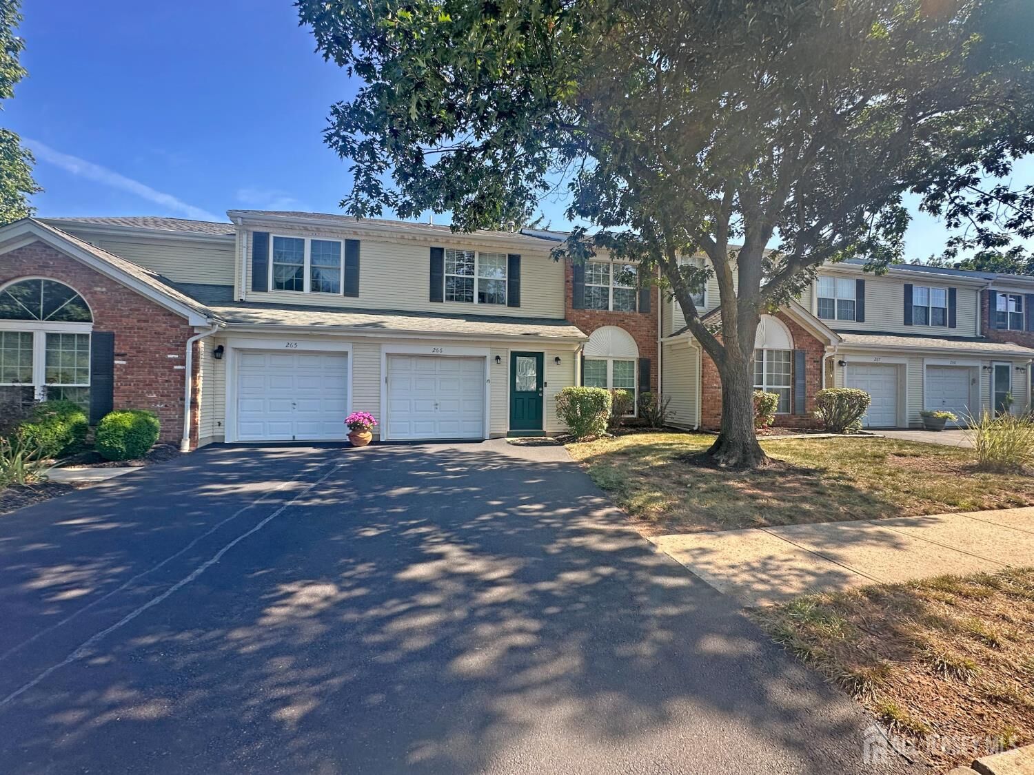 Property Photo:  266 Dochery Place  NJ 08873 