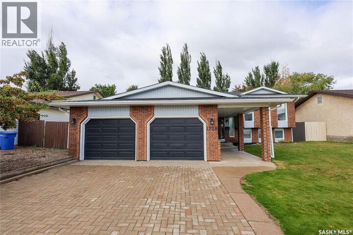 Property Photo:  1728 Barton Drive  SK S6V 7W3 