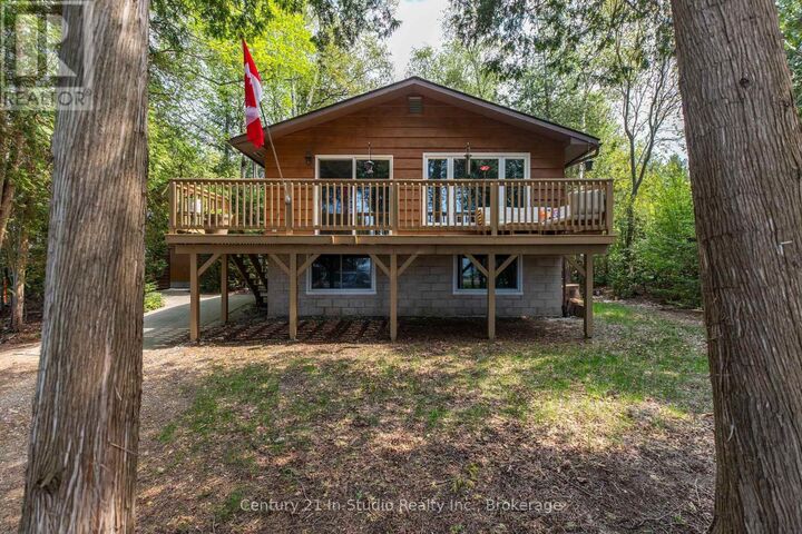 Property Photo: 24 Miramichi Bay Road ON N0H 2C6