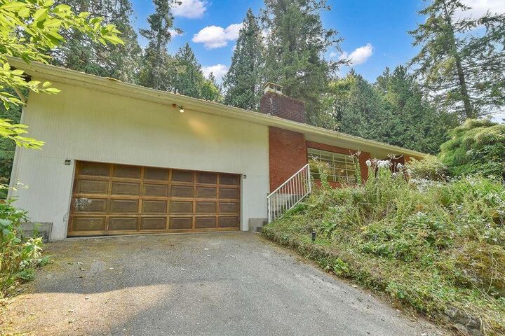 13428 Crescent  Surrey BC V4P 1K8 photo