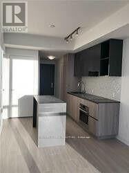 Property Photo:  1 Yorkville Avenue 5003  ON M4W 1L1 