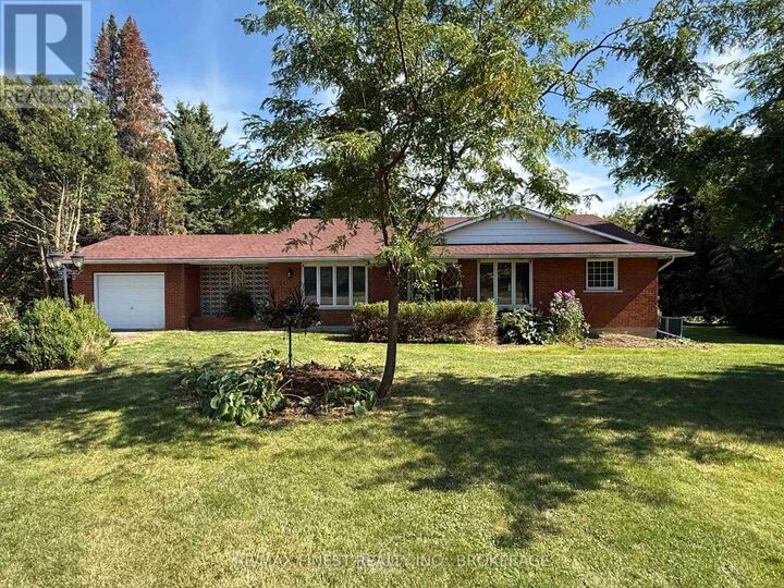 1712 Creekside Drive  Loyalist (Lennox and Addington - South) ON K0H 2H0 photo