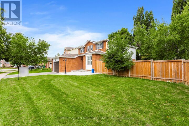Property Photo:  20 Driscoll Drive  ON L6Y 3H7 