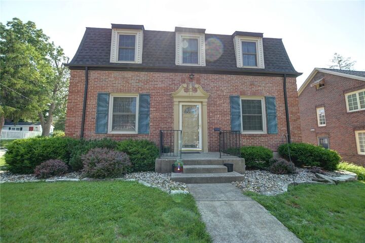 Property Photo:  164 S Linden Avenue  IL 62522 