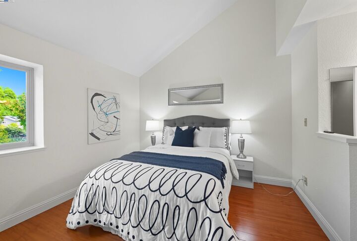 Property Photo:  3923 Wildflower Cmn  CA 94538 