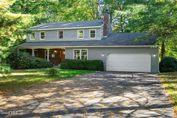 Property Photo: 13 Davis Place NY 12110