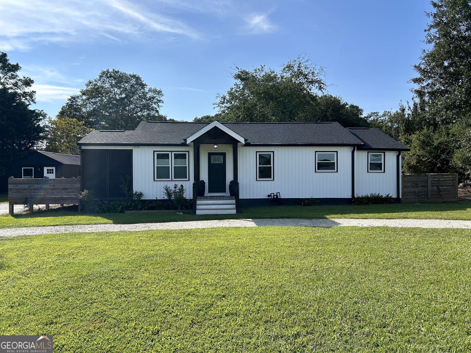 Property Photo:  371 Ridge Road  GA 30643 