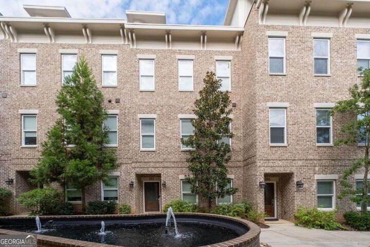 Property Photo:  353 Brownstones Circle NE  GA 30312 