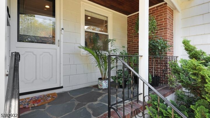 Property Photo: 286 Indian Trl NJ 07092