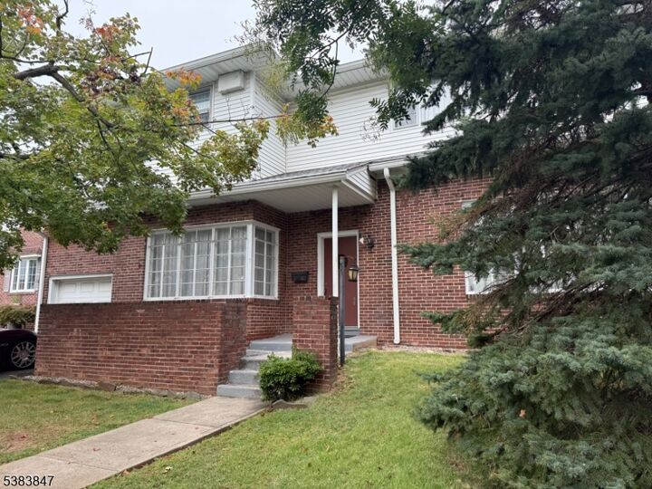 916 W Elm St 1  Linden City NJ 07036 photo