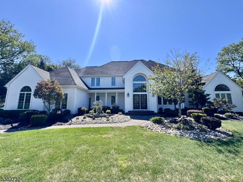 Property Photo: 3 Cobblestone Ln NJ 07853