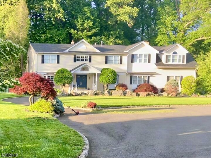 2 Unami Ln  Scotch Plains Twp. NJ 07076 photo