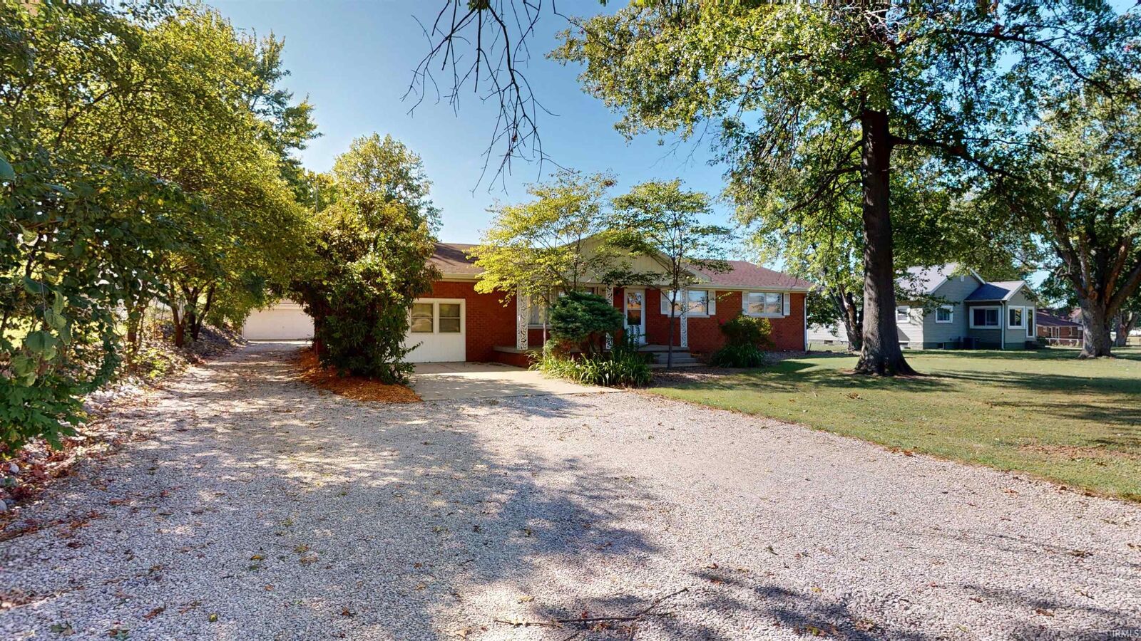 Property Photo:  205 S US Highway 41  IN 47648 