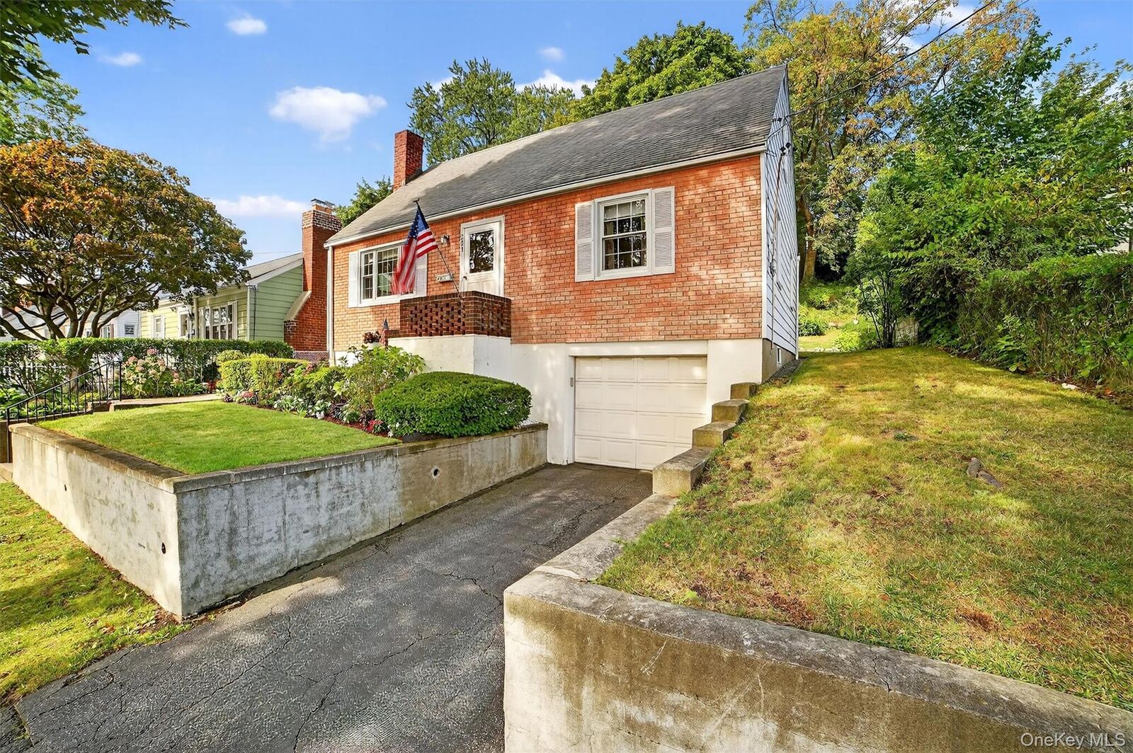 Property Photo:  331 Sommerville Place  NY 10703 