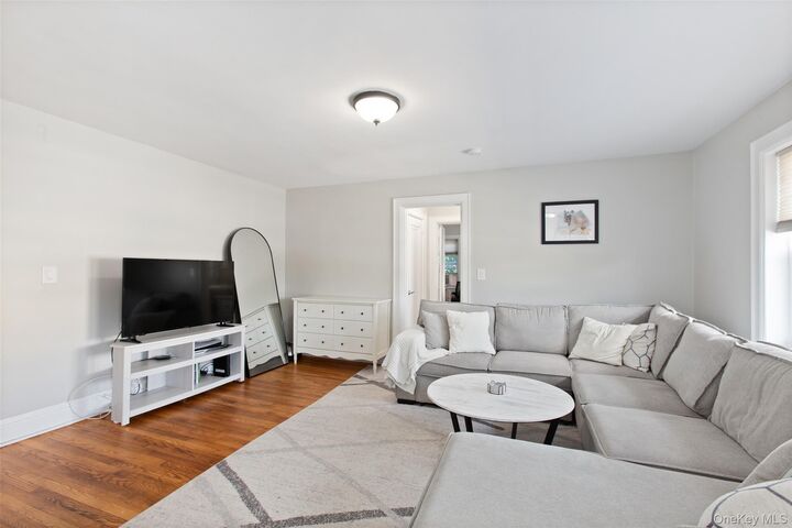 Property Photo: 512 Mamaroneck Avenue K NY 10605
