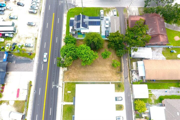 Property Photo:  2606 W Columbus Drive  FL 33607 