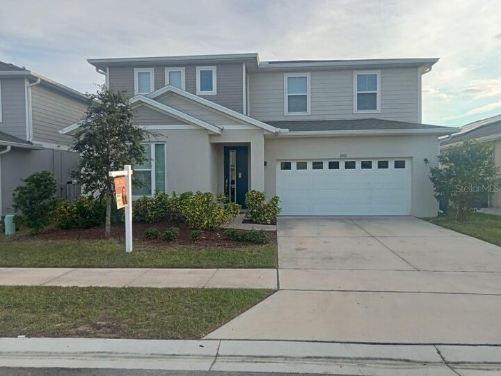 Property Photo: 1092 Sugarwood St FL 33837