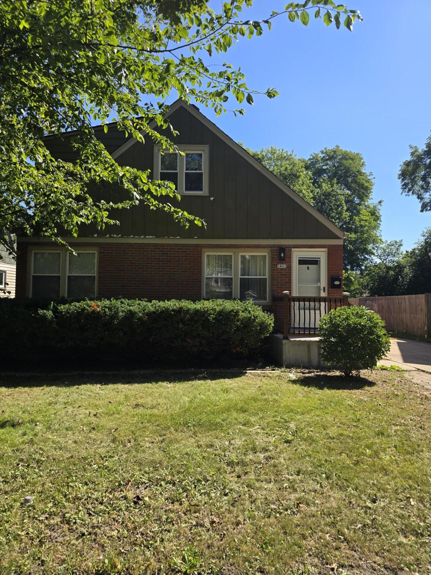 Property Photo: 5862 N 37th St WI 53209