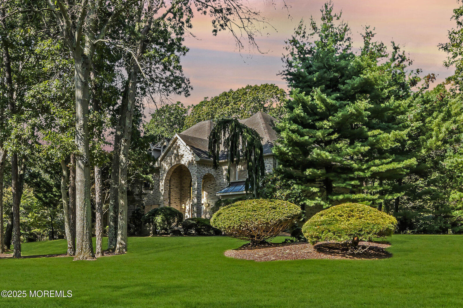 Property Photo: 18 Wetherill Drive NJ 08510