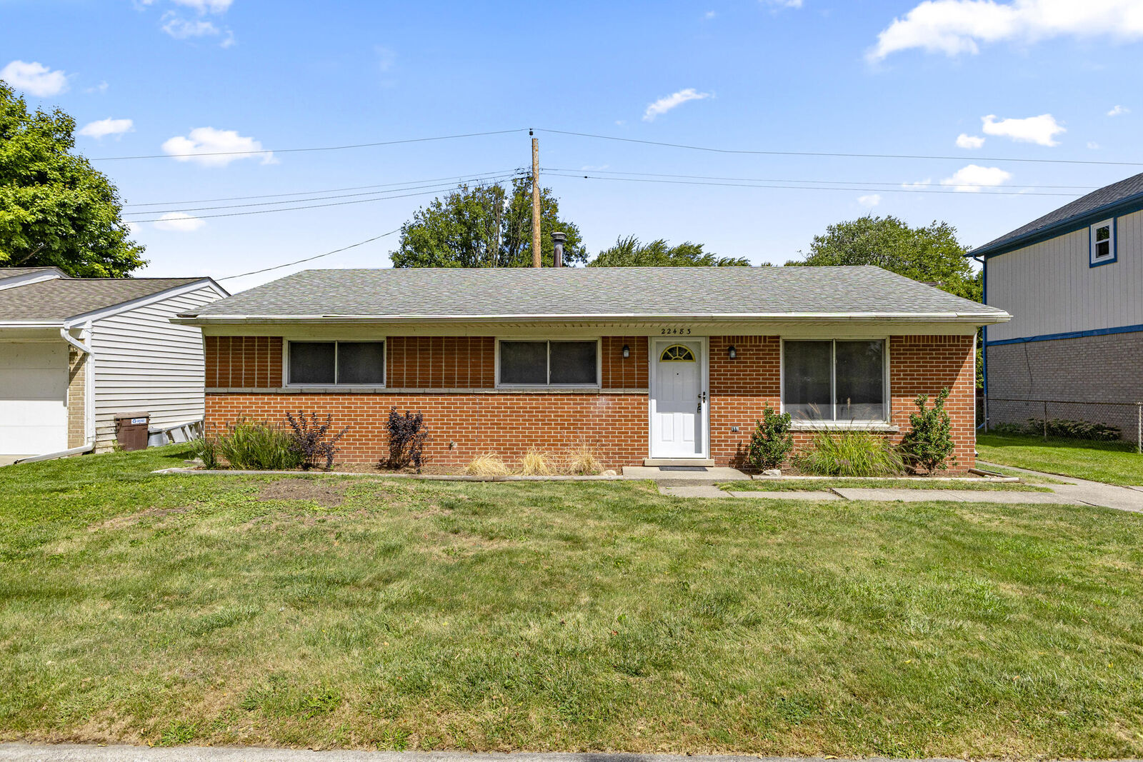 Property Photo:  22483 Sunnydale Street  MI 48081 