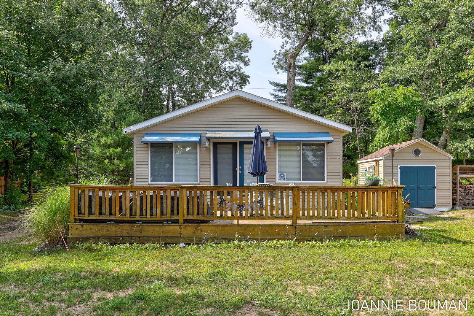 Property Photo: 8286 W Pine Grove Beach Drive MI 49304