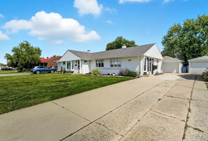 Property Photo:  8755 S Corcoran Road  IL 60456 