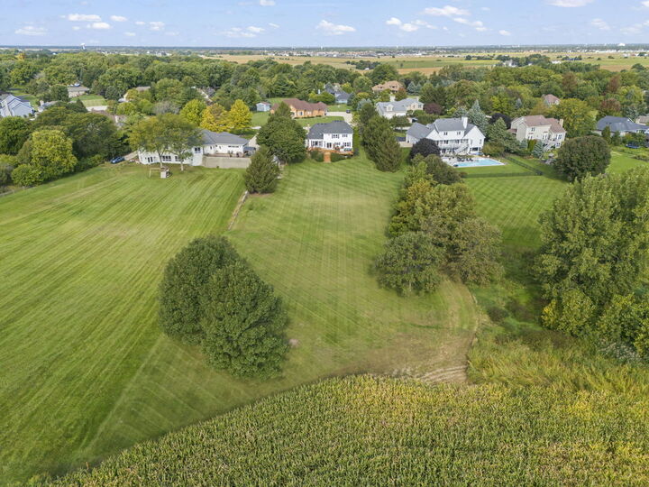 Property Photo:  22 Red Hawk Drive  IL 60543 