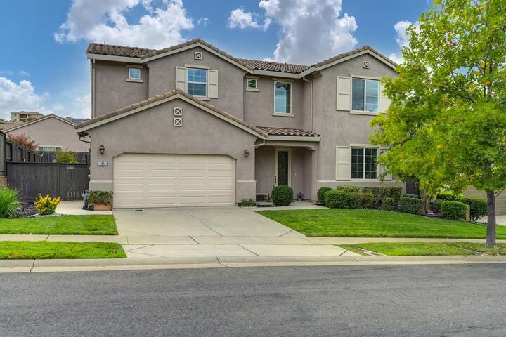Property Photo: 2516 Gladwin Way CA 95762