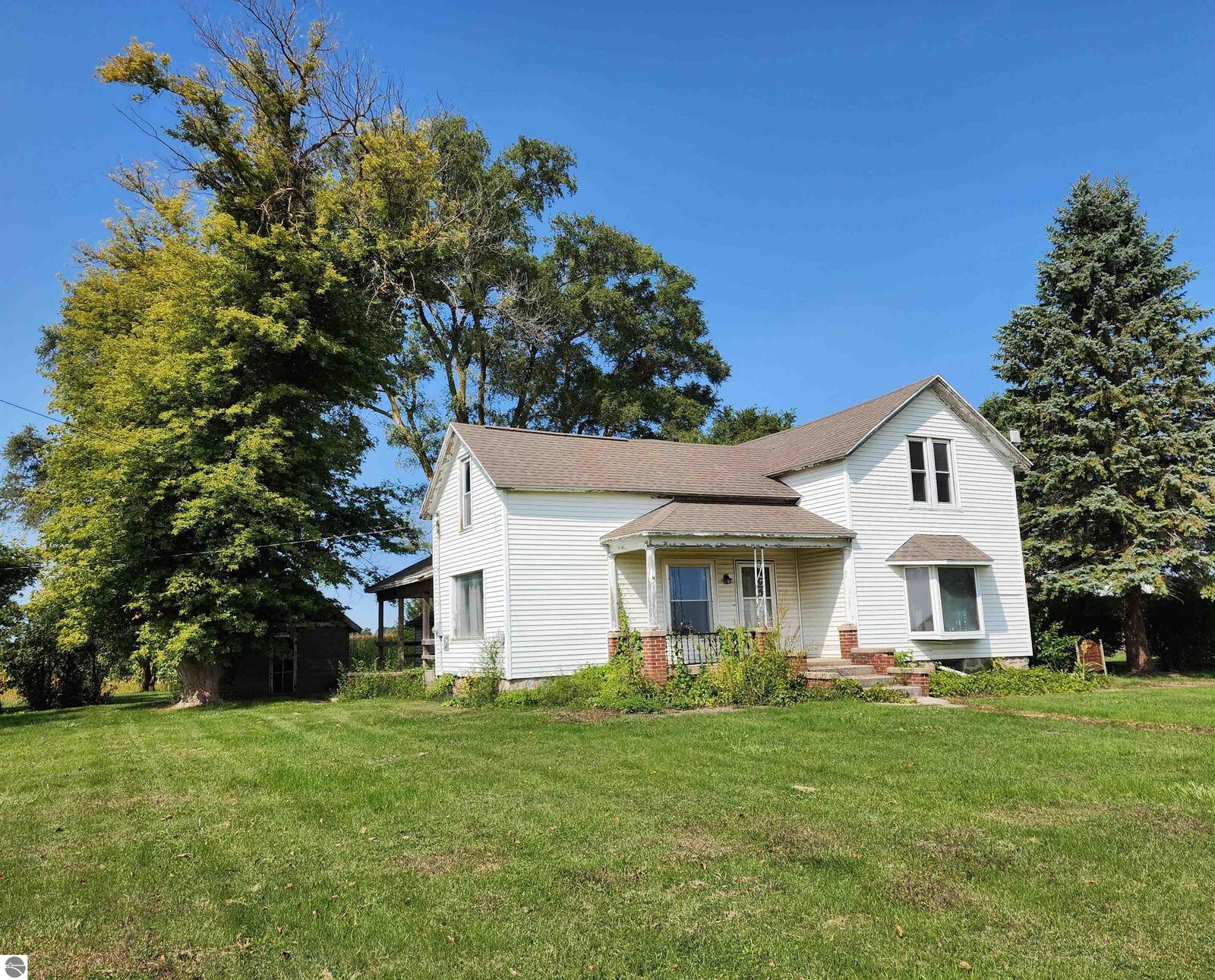 Property Photo: 4893 N Winans Road MI 48801