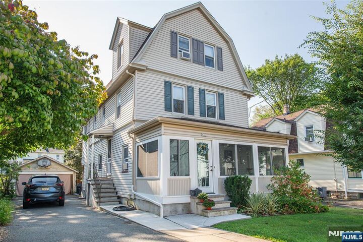 30 Central Avenue  Caldwell NJ 07006 photo