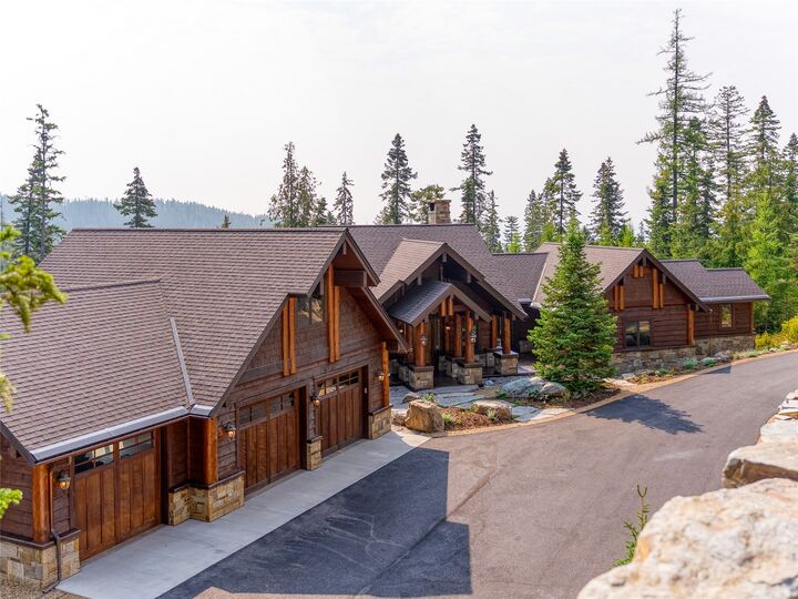 Property Photo:  207 N Beargrass Circle  MT 59937 