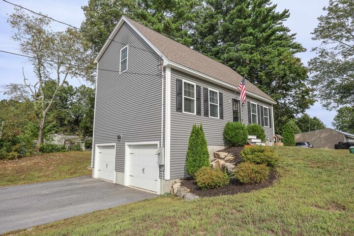 Property Photo: 11 Mary Avenue NH 03077