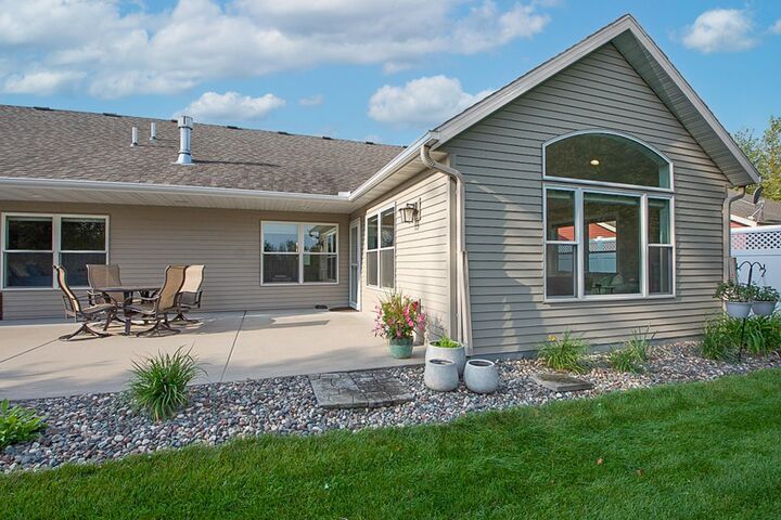 Property Photo:  507 Lanigan Way SE  MN 56374 