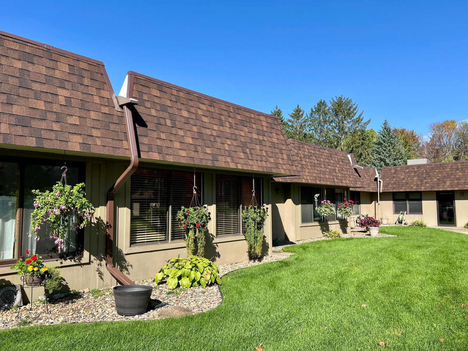 Property Photo:  1000 Cannon Valley Drive 103  MN 55057 