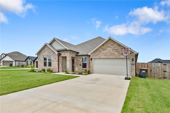 Property Photo: 3912 Kent Lane AR 72764