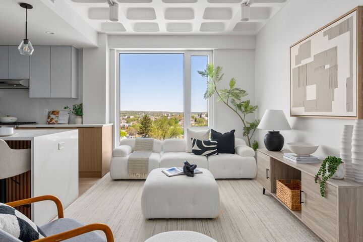 Property Photo: 125 Lowell Street 201 MA 02143