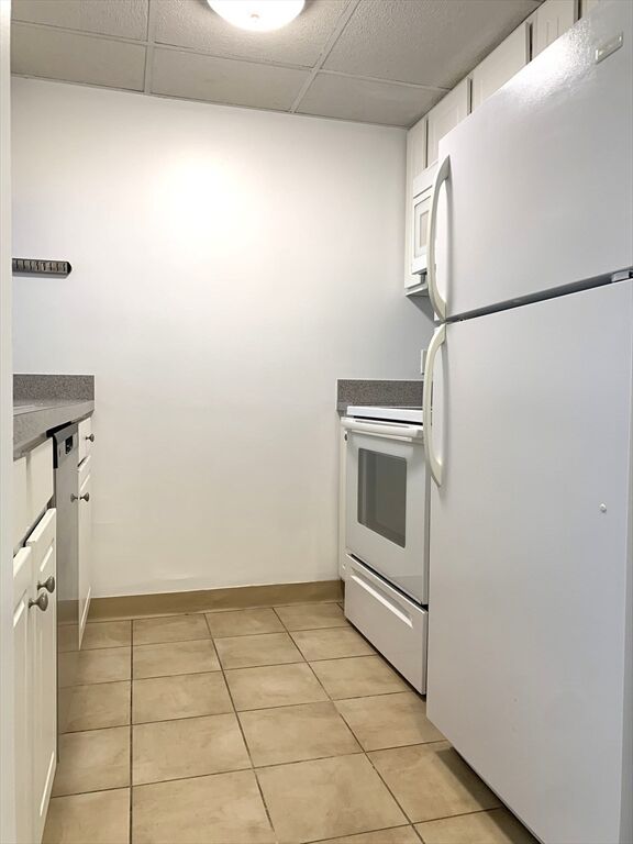 Property Photo: 301 Lowell St 34 MA 02145