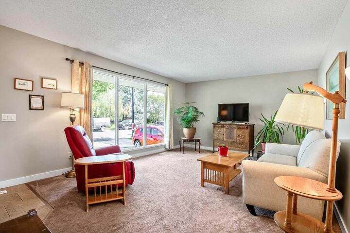 Property Photo:  13 Trap Road SW  AB T1V 1C6 