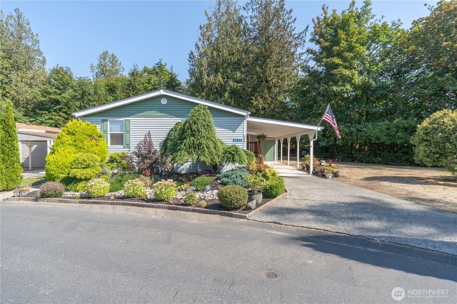Property Photo:  6630 NE Aquarius Lane  WA 98311 