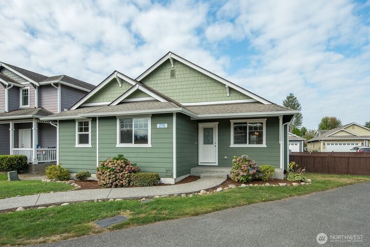 Property Photo:  270  Lewis Place  WA 98284 