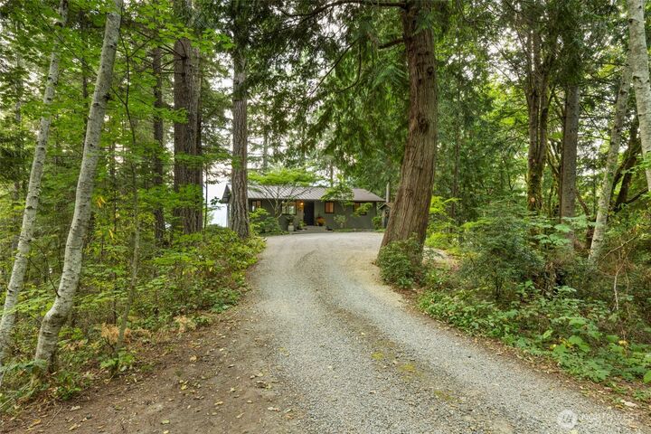 Property Photo: 1671 E Quilcene Road WA 98376