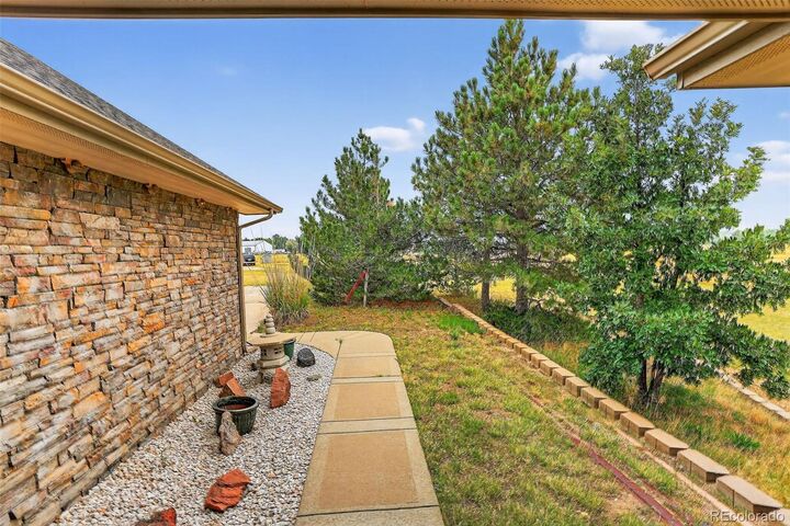 Property Photo: 73 S Algonquian Court CO 80018