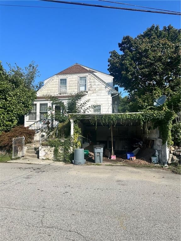 Property Photo:  17 Archer Avenue  RI 02919 