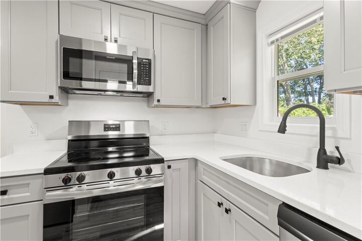 Property Photo:  90 Tampa Avenue  RI 02889 