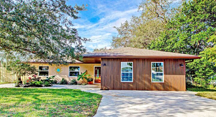 412 Gentian Rd  St Augustine FL 32086 photo